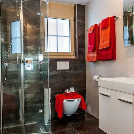 Flat #1, Aberot, Wengen, Switzerland Appartamento *