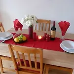 Flat #1, Aberot, Wengen, Switzerland Апартаменты Венген